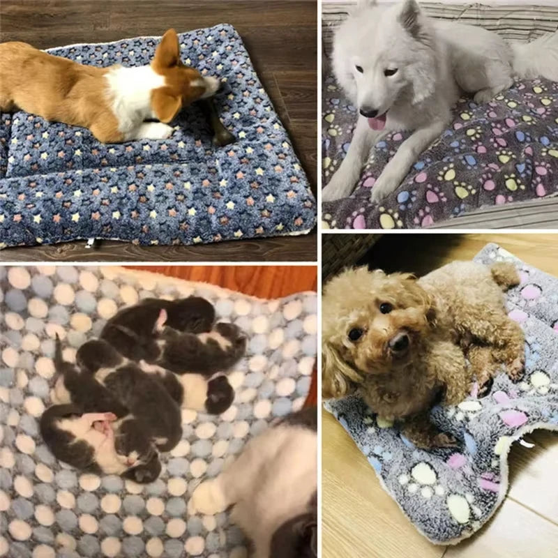 Flannel Pet Sleeping Mat ๐๏ธ โ Soft & Washable Blanket for Dogs & Cats ๐พ