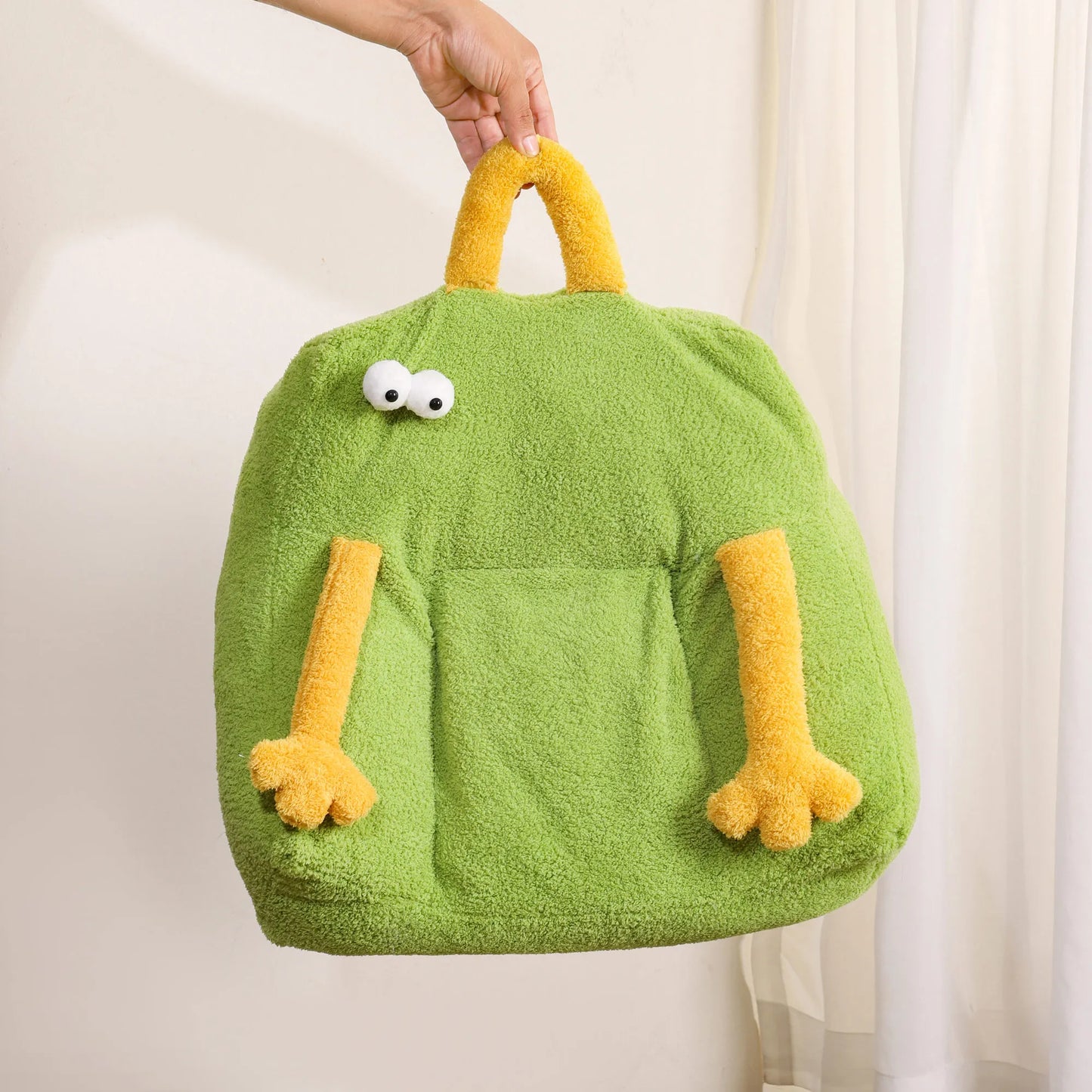 Cartoon Monster Plush Pet Sofa 🛋️ – Cute & Cozy Nest for Small & Medium Dogs & Cats