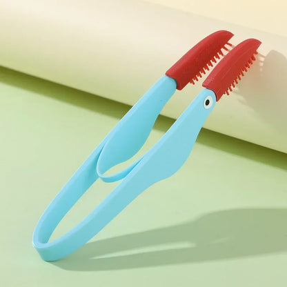 🪥 Soft Silicone Pet Eye Brush – Tear & Poop Cleaning Comb for Dogs & Cats 🐾