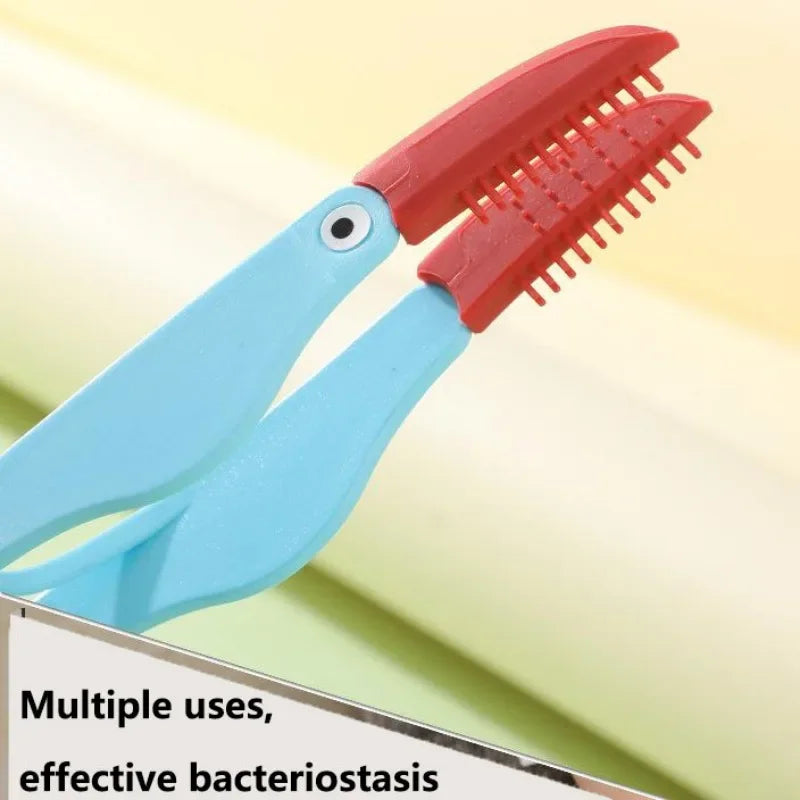 🪥 Soft Silicone Pet Eye Brush – Tear & Poop Cleaning Comb for Dogs & Cats 🐾