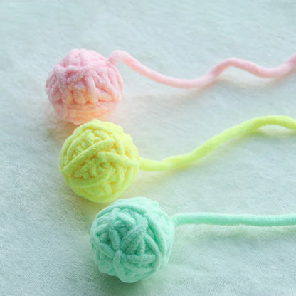 🧶🐱 Interactive Yarn Ball Cat Toy with Bell Sound 🎵 – Perfect for Kittens & Puppies 🐾