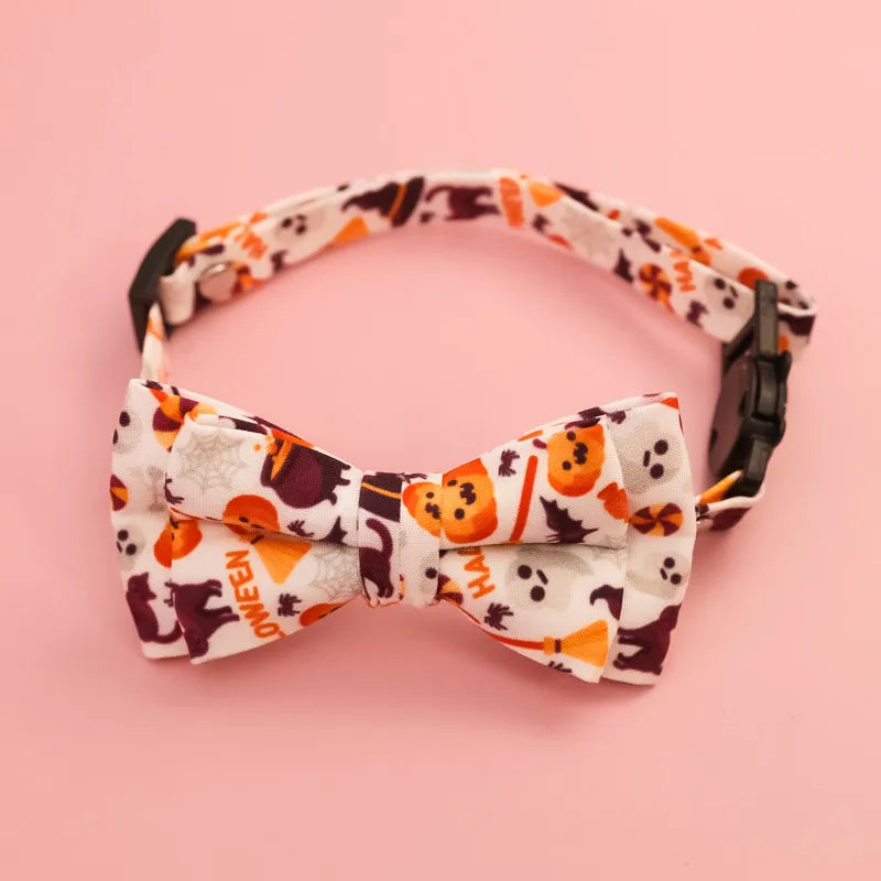 Halloween Pet Bow Tie Collar 🎃 Adjustable Cat & Dog Charm Collar 🐾