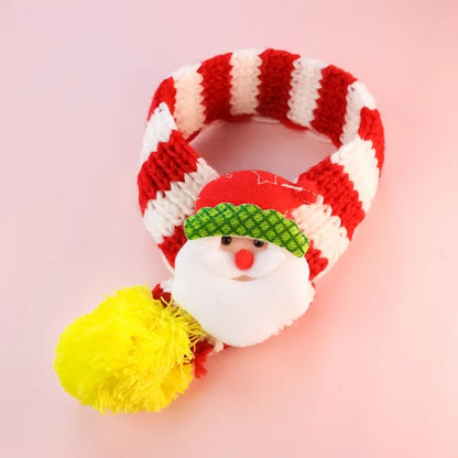 Christmas Pet Scarf 🎅 Holiday Neck Wrap for Cats & Dogs ❄️🎁