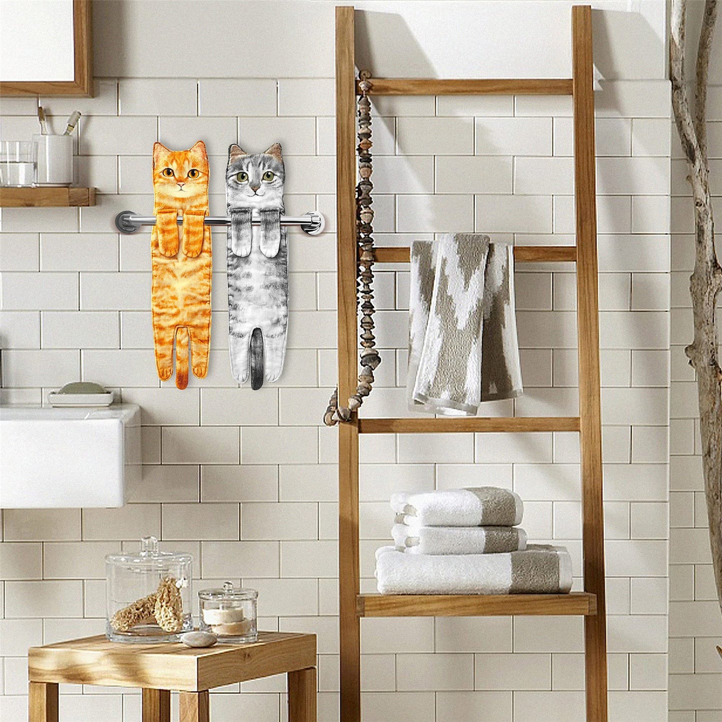 Cute Cat Hand Towel 🐾 Soft & Absorbent for Kitchen or Bath 🛁