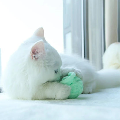 🧶🐱 Interactive Yarn Ball Cat Toy with Bell Sound 🎵 – Perfect for Kittens & Puppies 🐾
